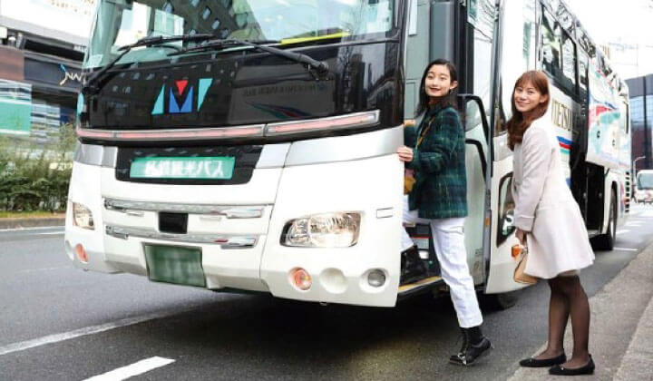 From Kyoto Station and Shin-Osaka Station, you can easily go by tour bus!