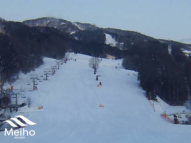 the bottom of the mountain camera